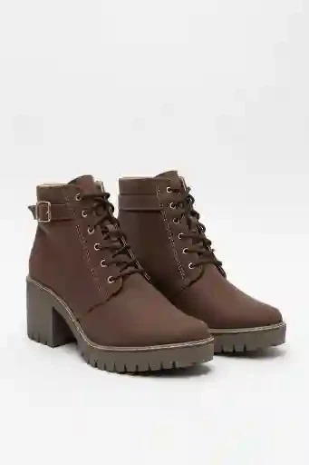 Botas Ferrero's foto | Bazar Marcé |  BizneCubano